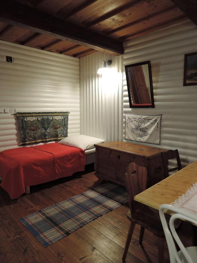 Drevenica Inga Villa สตาเร โฮรี ภายนอก รูปภาพ