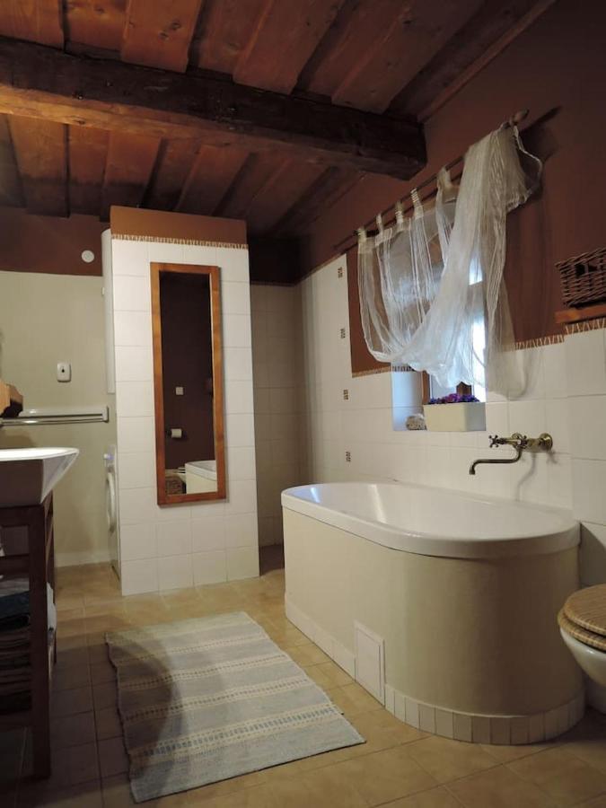 Drevenica Inga Villa สตาเร โฮรี ภายนอก รูปภาพ