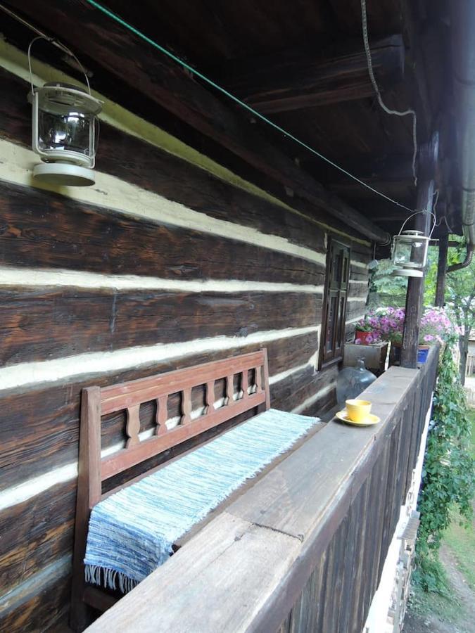 Drevenica Inga Villa สตาเร โฮรี ภายนอก รูปภาพ
